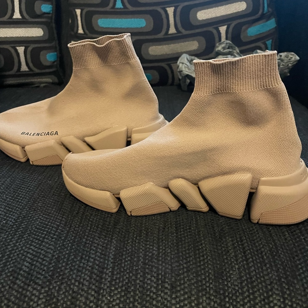 Balenciaga Knit Sole Monocolor Beige Size 34 In European In Kids Size